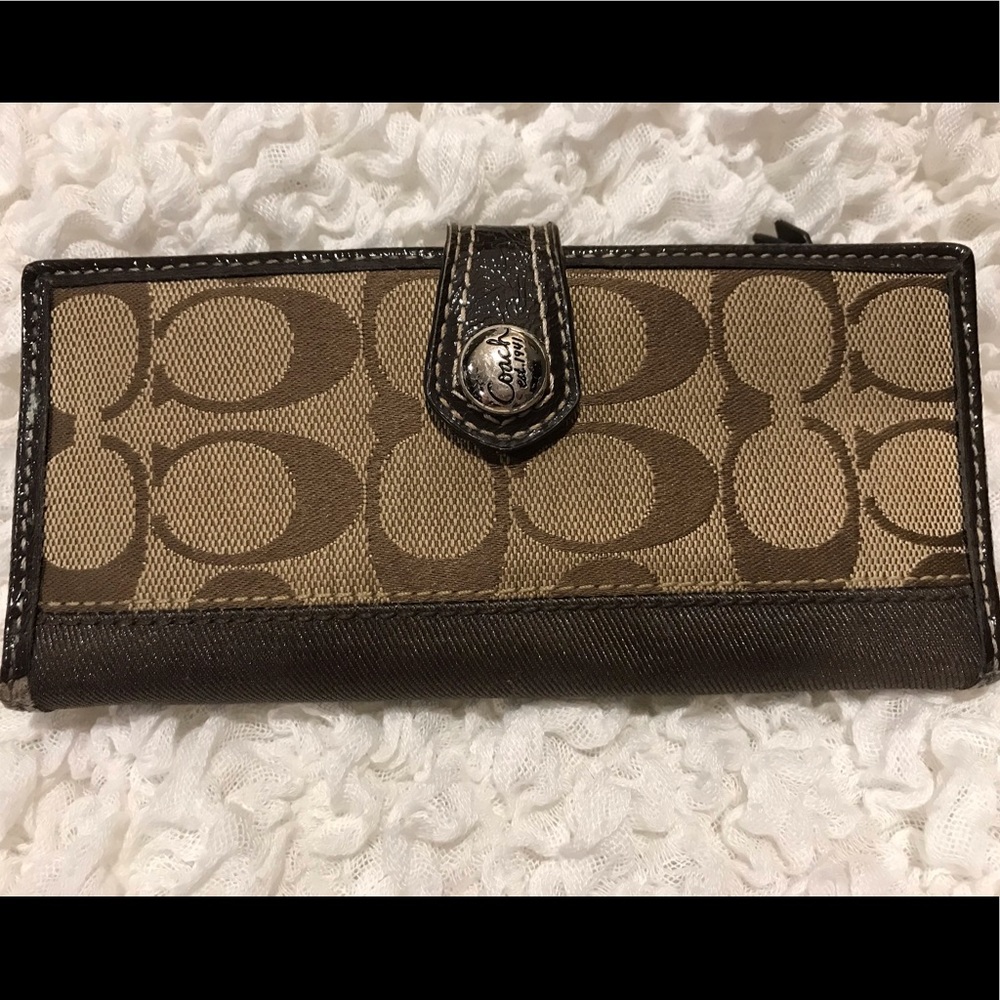 Coach wallet